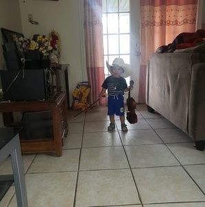 Meet your Posher, Filimon